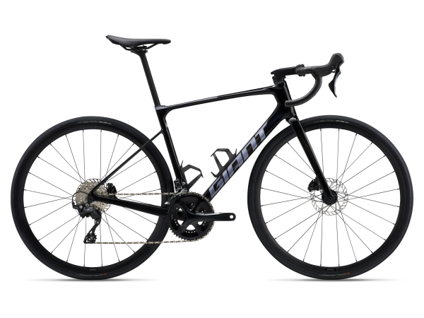 Giant Defy Advanced 2 Carbon 2025